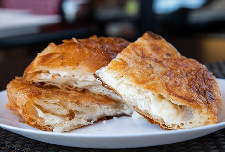 Kırma Börek