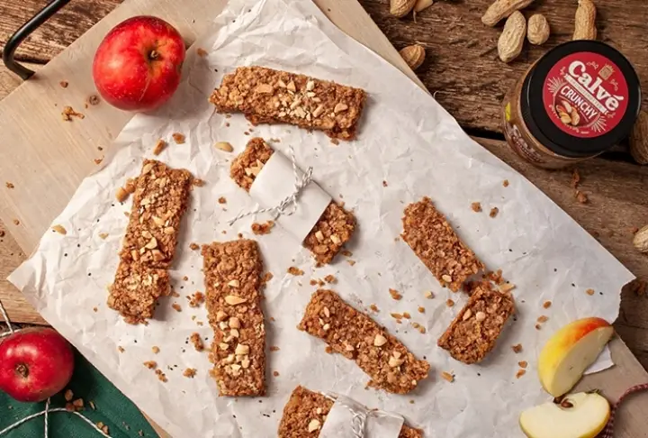 Fıstık Ezmeli Chia Granola Bar Tarifi