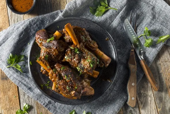 Baharatlı Kuzu İncik