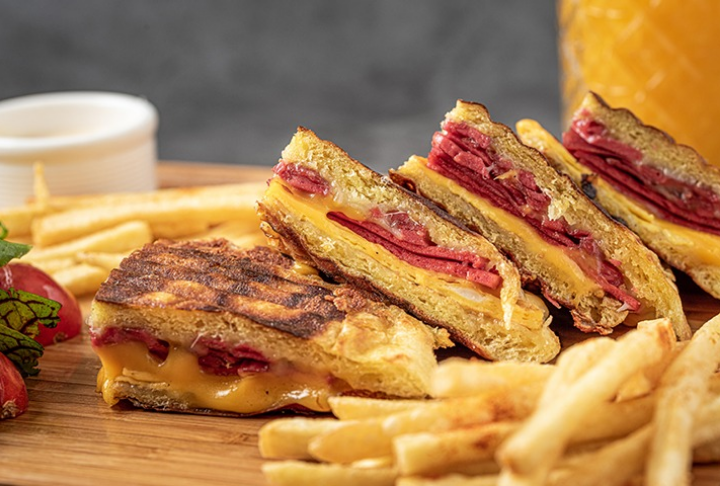 Bazlama Tostu Tarifi