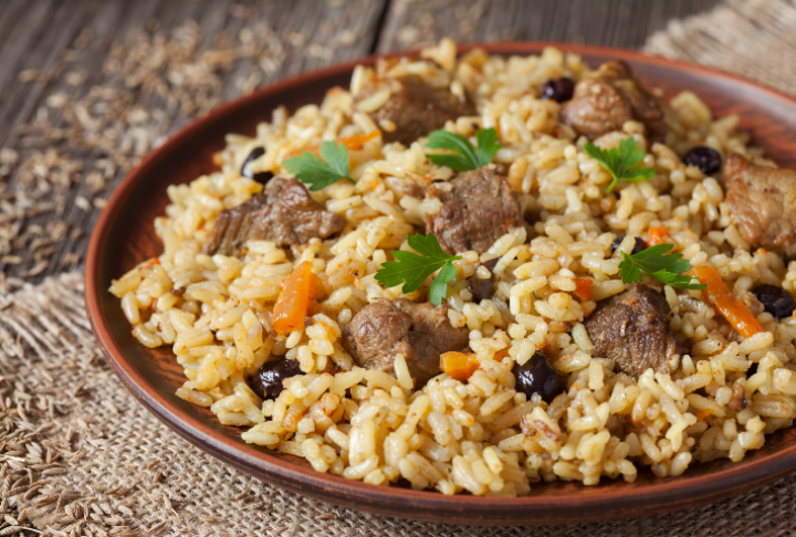 Knorr Sebzeli Tavuk Suyu Bulyon ile Buhara Pilavı