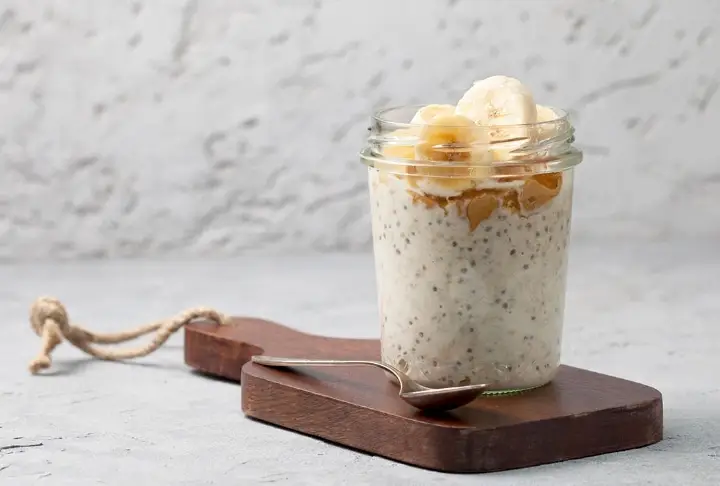 Chia Tohumlu Yoğurt