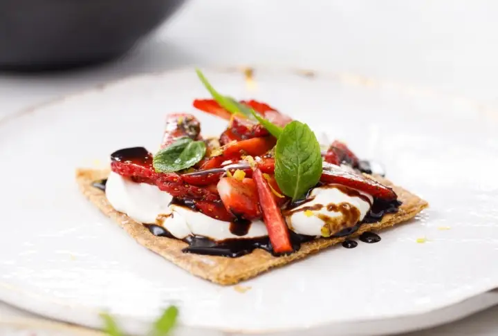 Çilekli Milföy Tarifi