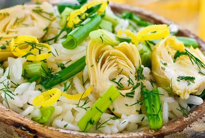 Taze Soğanlı Pilav Tarifi