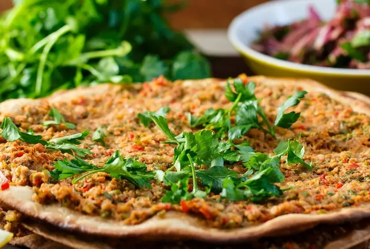 Esmer Lahmacun