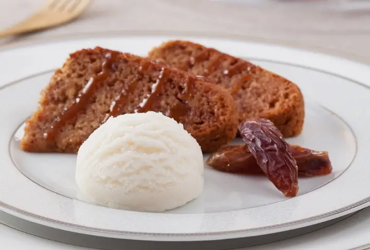 Esmer Şekerli Tarçınlı Kek