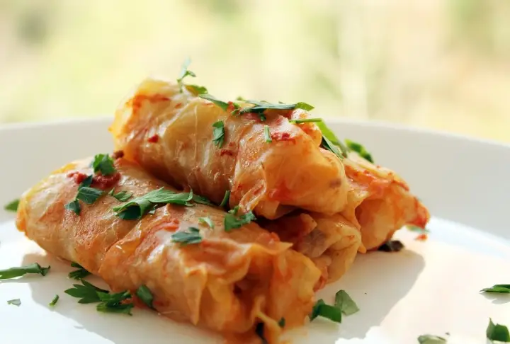 Etli Beyaz Lahana Sarması