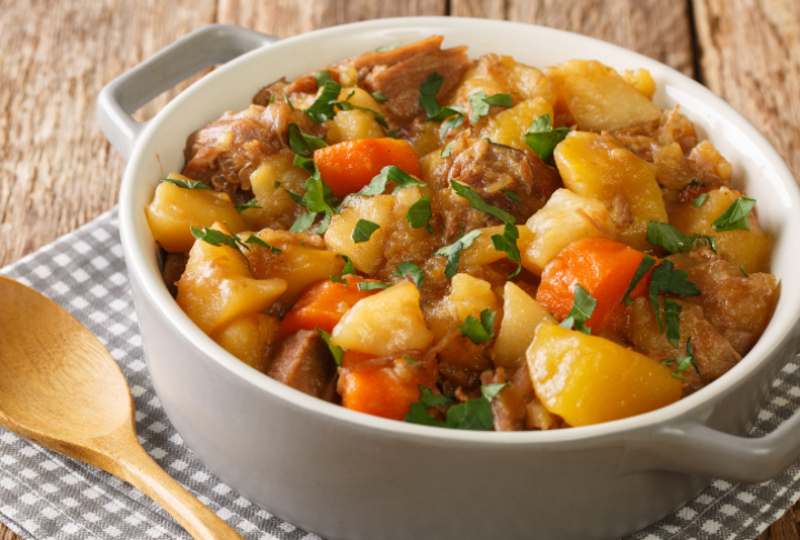 Yoğurt Çorbası, Sade Pilav, Etli Patates Yemeği Tarifleri