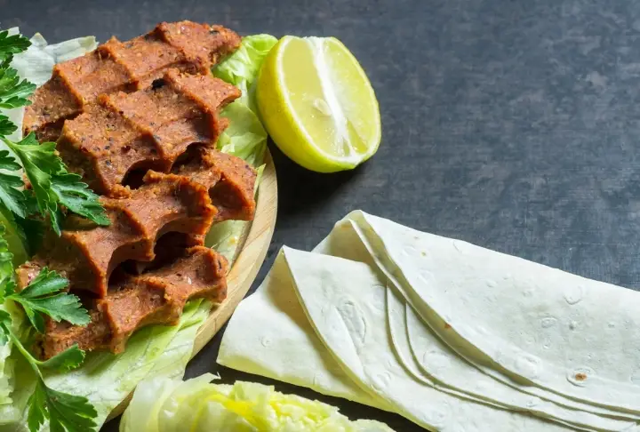 Etsiz Çiğ Köfte Tarifi