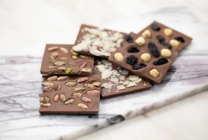 Evde Çikolata Tarifi | Videolu Tarif