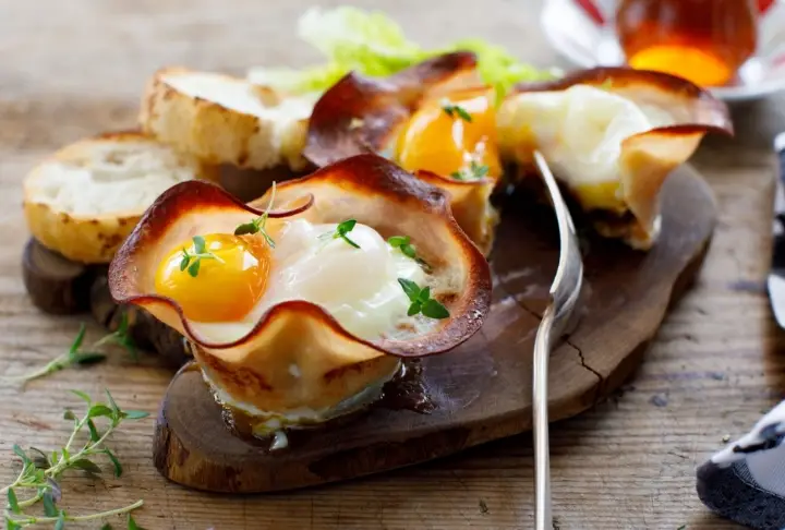 Fırında Avokadolu Yumurta | Videolu Tarif