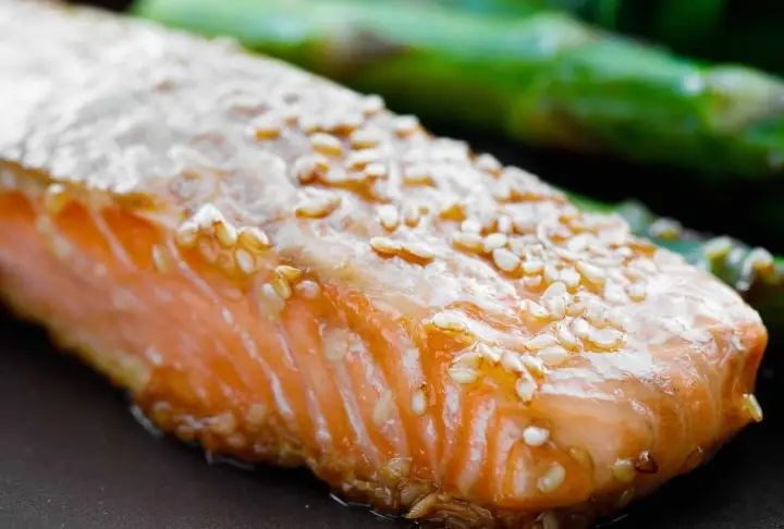 Fırında Soyalı Somon | Videolu Tarif