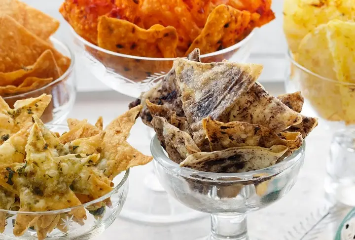 Gökkuşağı Yufka Cipsleri