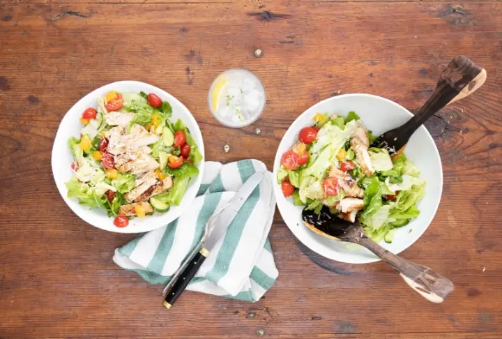 Protein Dolu Izgara Tavuklu Salata | Videolu Tarif