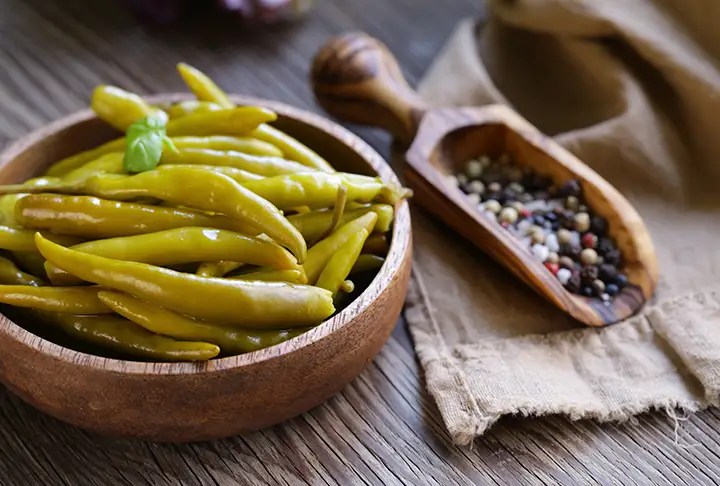 Kıl Biber Turşusu Tarifi