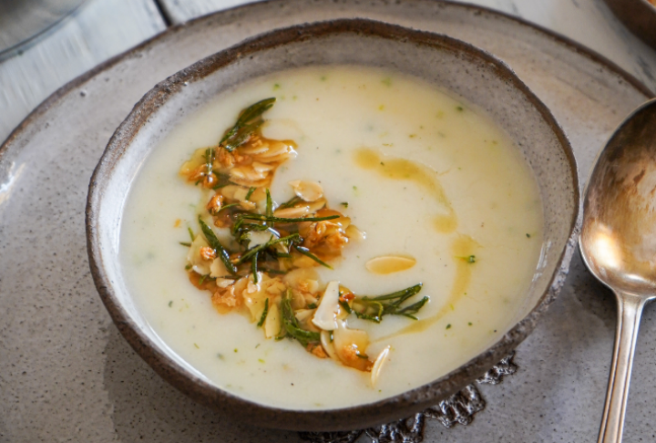 Sihirliparmaklar’dan Knorr Kremalı Brokoli Çorbası