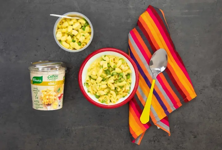 Körili Kremalı Tavuklu Makarna Tarifi