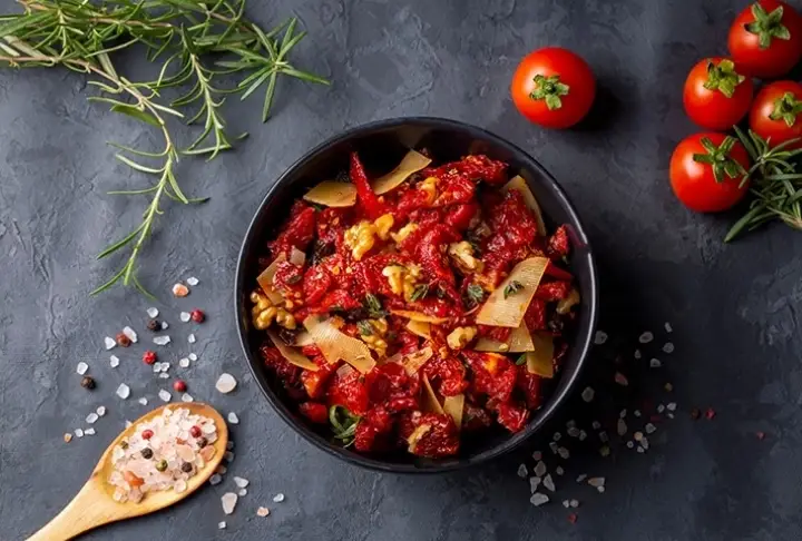 Kurutulmuş Domates Mezesi Tarifi