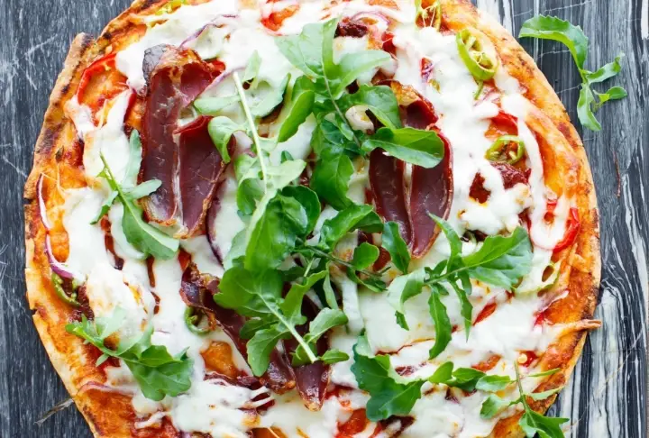 Lavaştan Pizza Tarifi