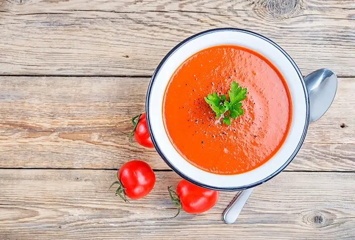 Lokanta Usulü Domates Çorbası Tarifi
