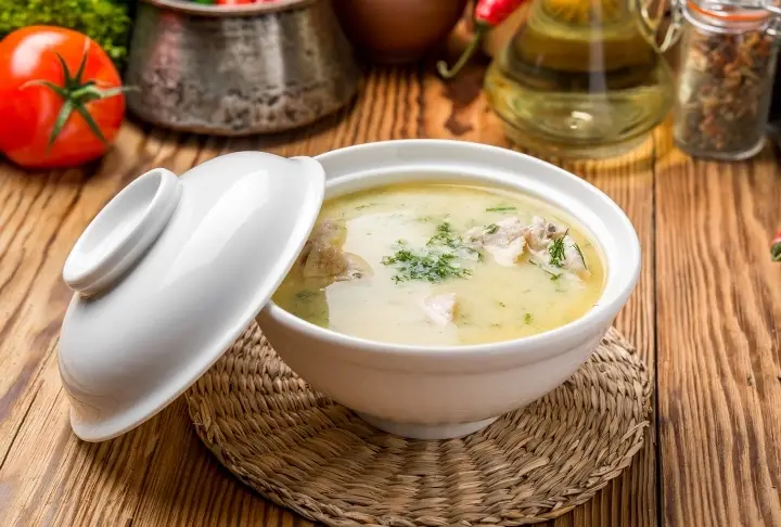 Lokanta Usulü Tavuk Çorbası Tarifi
