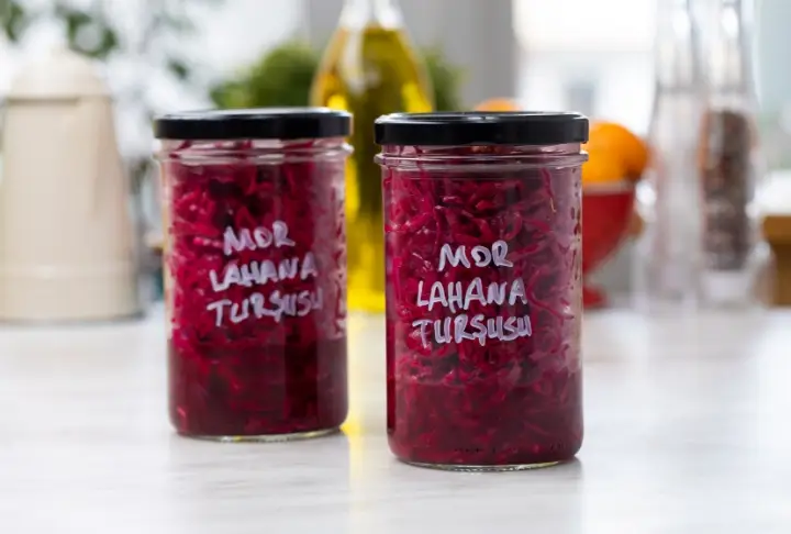 Mor Lahana Turşusu Tarifi | Videolu Tarif