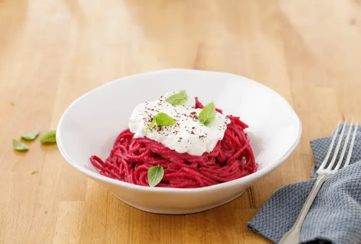 Pancarlı Sarımsaklı Spaghetti | Videolu Tarif