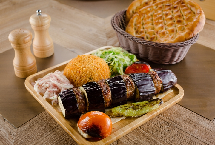 Patlıcanlı Köfte Tarifi