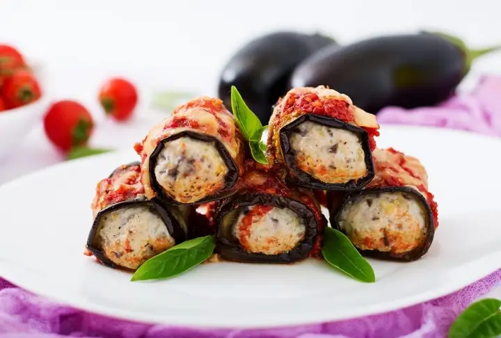 Patlıcanlı Rulo Köfte