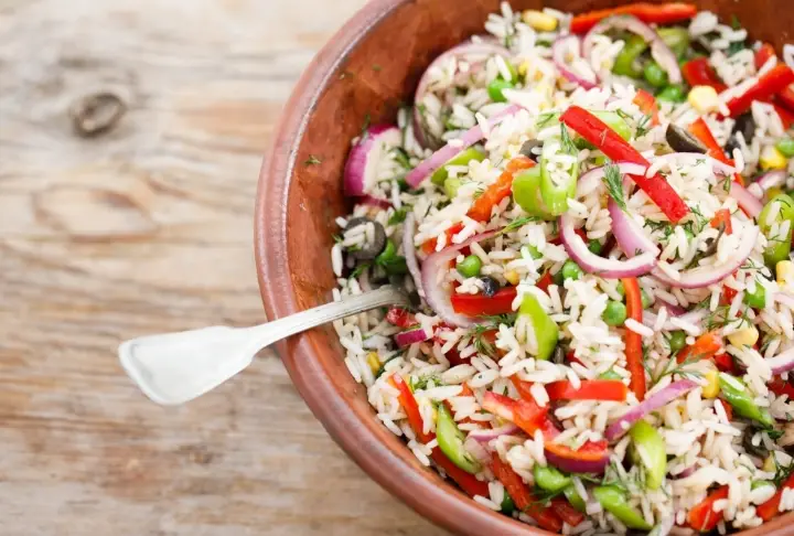 Pirinç Salatası Tarifi | Videolu Tarif