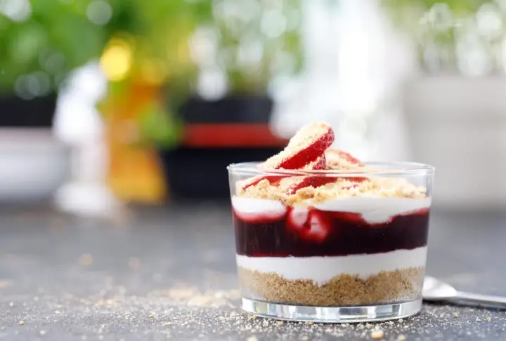 Pişirmeden Kolay Cheesecake Tarifi | Videolu Tarif