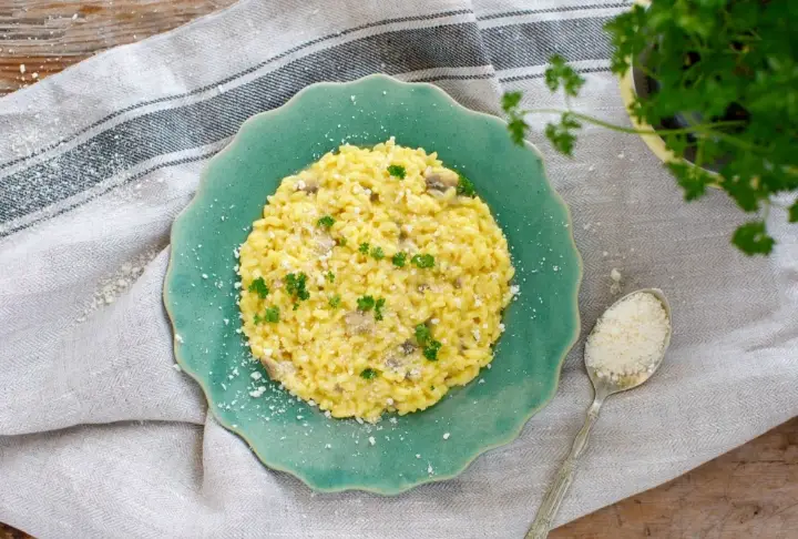 Safran ve Mantarlı Risotto | Videolu Tarif
