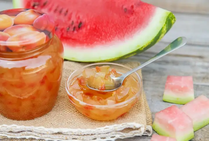 Ev Yapımı Karpuz Kabuğu Reçeli