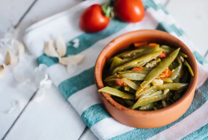 Zeytinyağlı Taze Fasulye Tarifi