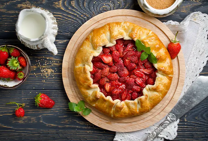 Çilekli Galette Tarifi