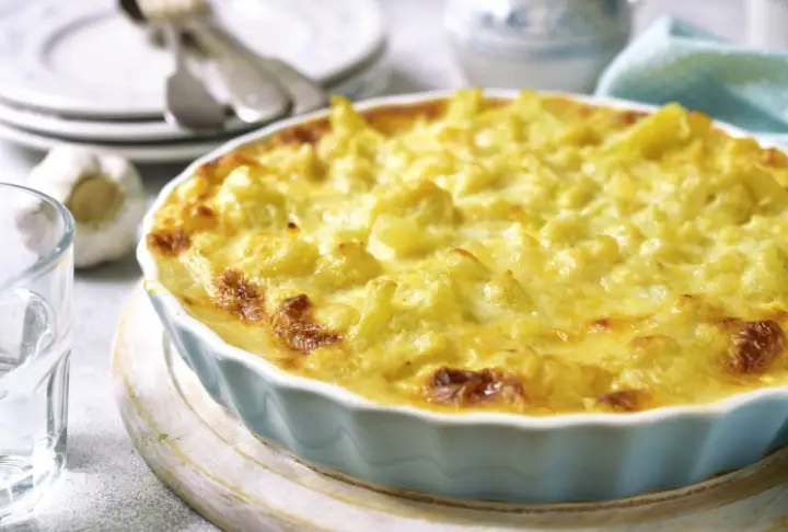 Fırında Beşamel Soslu Karnabahar