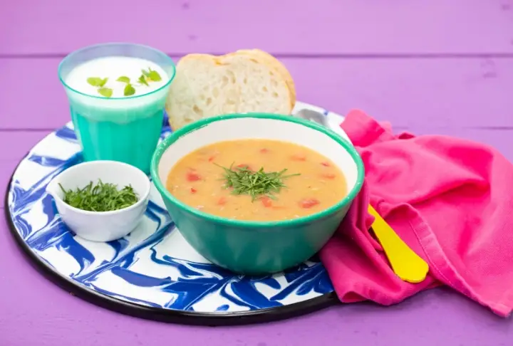 Kıymalı Tarhana Çorbası Tarifi | Videolu Tarif