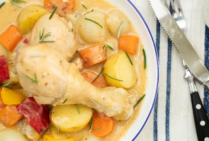 Tavuk Haşlama Tarifi | Videolu Tarif