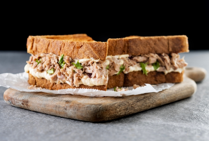 Ton Balıklı Sandviç Tarifi