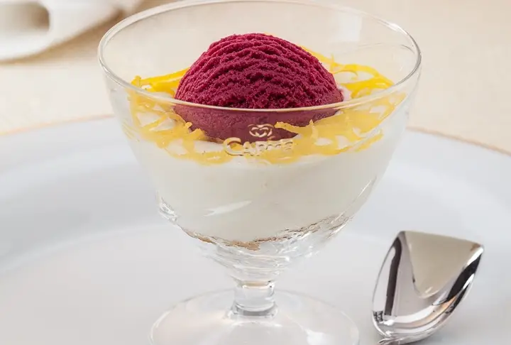 Vişneli Dondurma Kupları