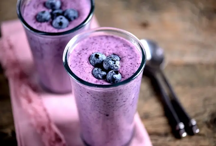 Yaban Mersinli Smoothie