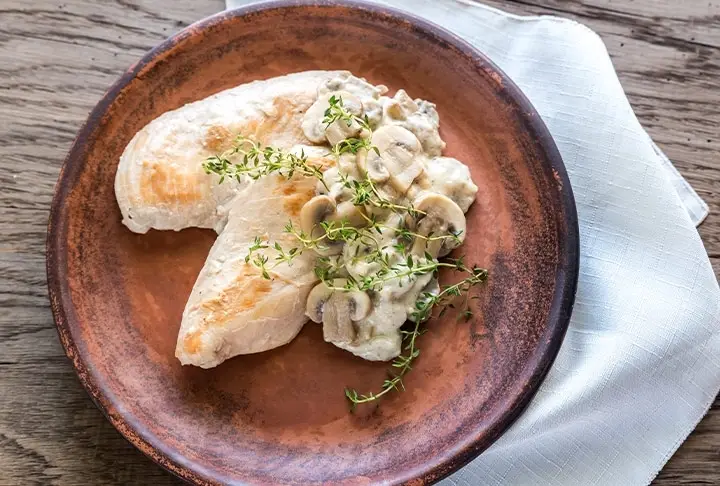 Mantar Soslu Tavuk Tarifi