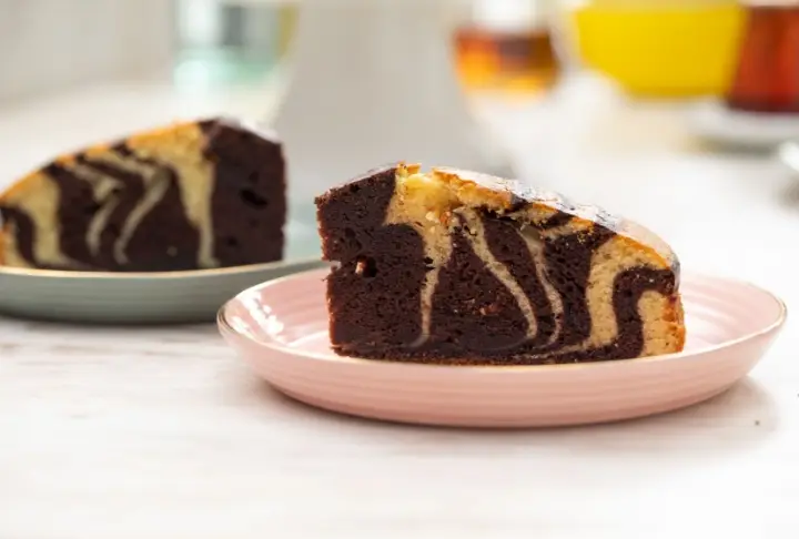 Tam Ölçülü Zebra Kek Tarifi | Videolu Tarif